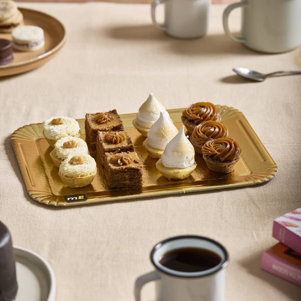 PLATO DORADO CARTON RECTANGULAR .750GRS (18*26CM) *10UNID