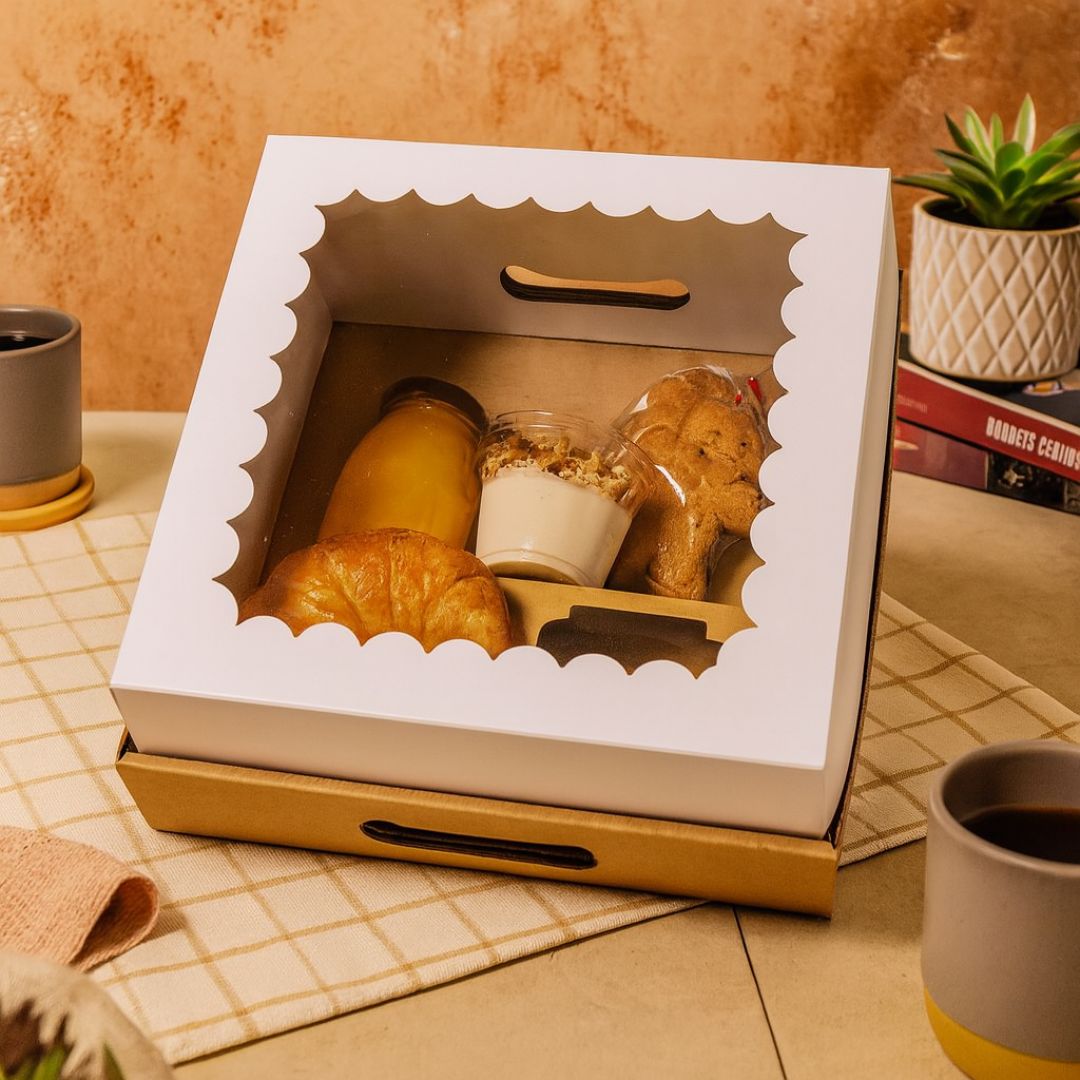 CAJA DESAYUNO MEDORO BLANCA/MARRON CON VISOR.(25*25*12CM) (CMC25010) *10UNID