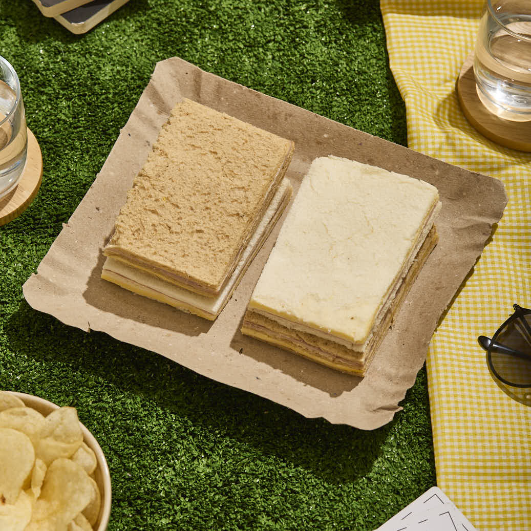 BANDEJA CARTON RECTANGULAR DPM GRIS Nº4 (19*23.6CM) *100UNID