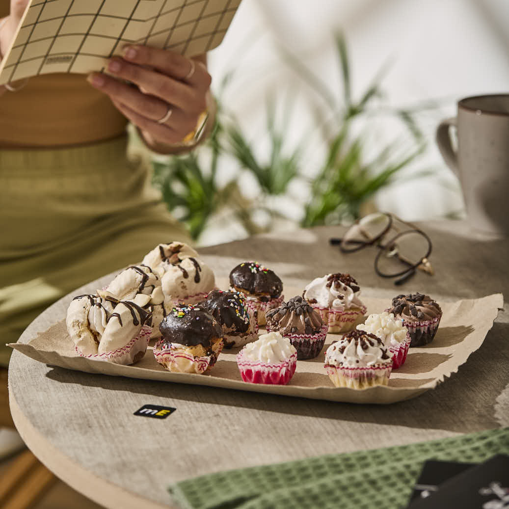 BANDEJA CARTON RECTANGULAR GRIS Nº6 (23*29CM) *100UNID