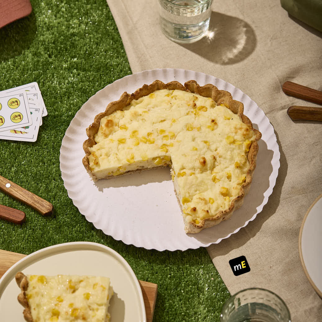 BANDEJA CARTON REDONDA BLANCA LINEA ROJA Nº13.5 (24.5CM) *100UNID