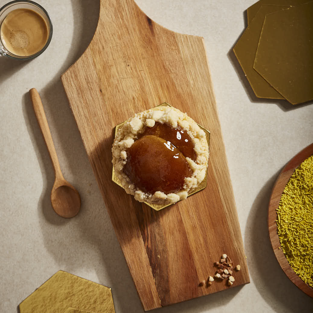 DISCOS DE CARTON DORADOS/PLATA HEXAGONO (9.5*11CM) *100UNID