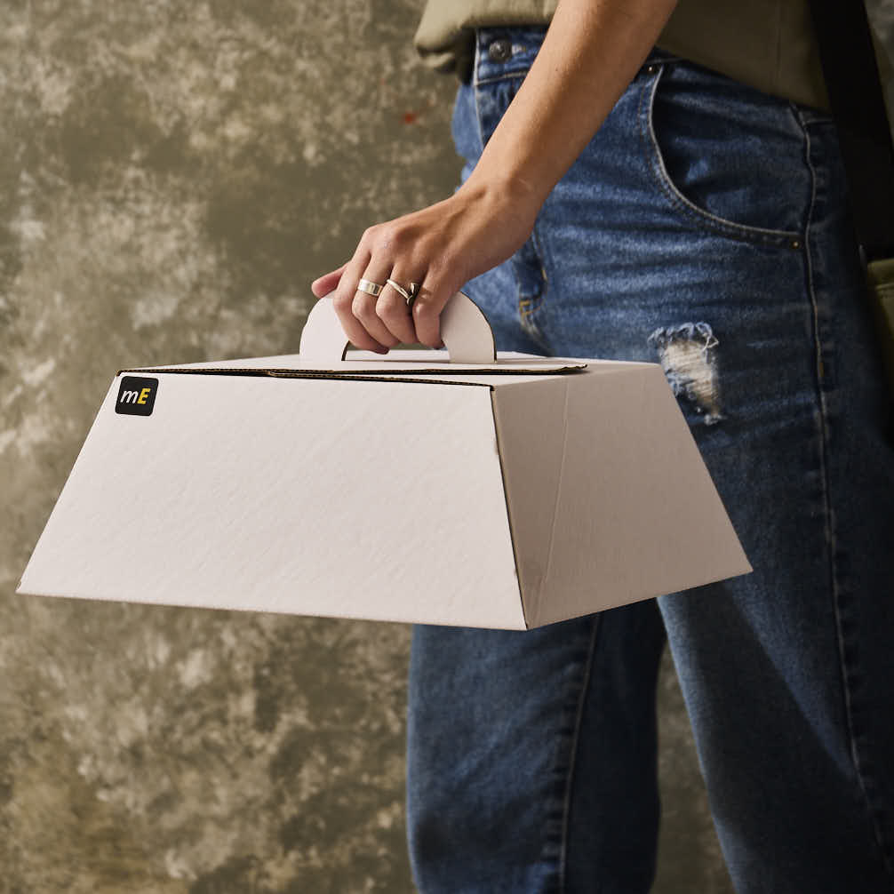 ESTUCHE TORTA CARTON MICRO BLANCO/MARRON (31*31*13CM) *UNID