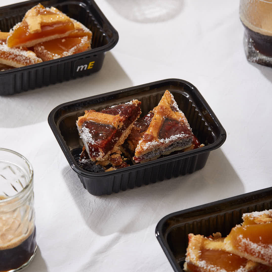 BANDEJA PET NEGRO COTNYL Nº102 (11*15*4CM) (TB102 NE) *100UNID