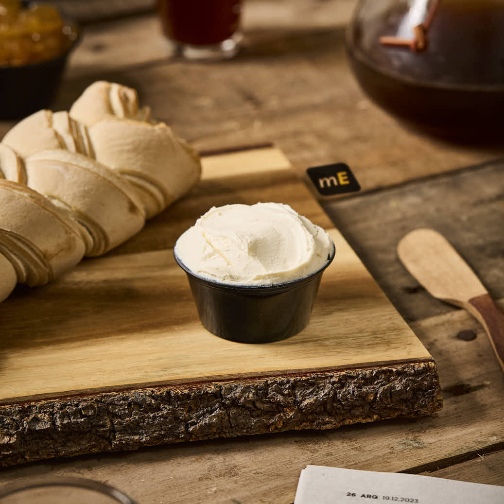 POTE SOUFFLE PLASTICO NEGRO 2OZ PAQ.*100UNID