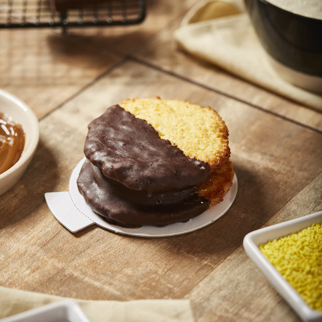 DISCOS DE CARTON LAMINADO BLANCO FERNANDEZ 10CM (1MM C/PESTAÑA) *10UNID