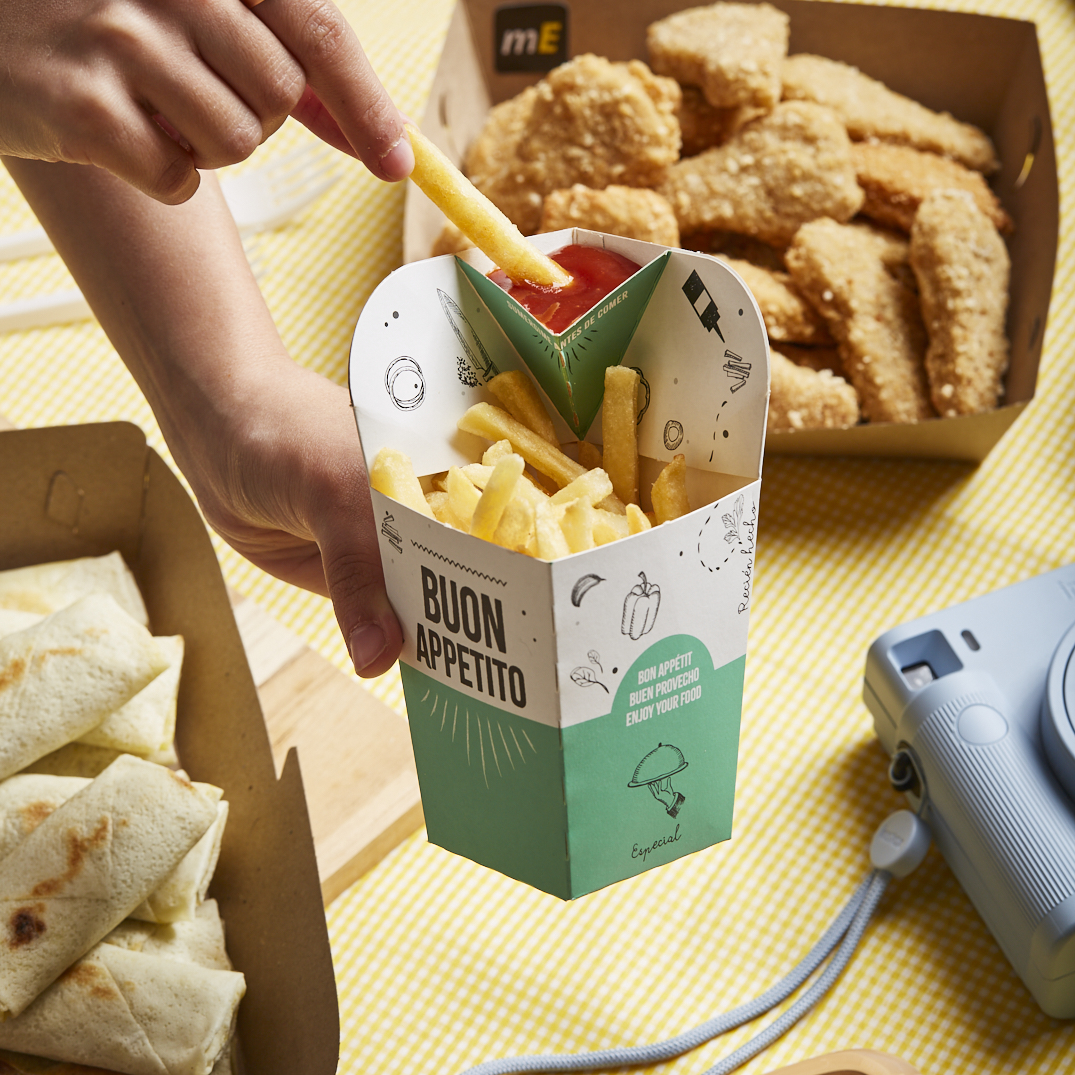 CAJA DELIVERY BIOHZ PAPAS FRITAS CONTENEDOR IMPRESO C/DIPPER (15*7.5*9.5CM) *375UNID